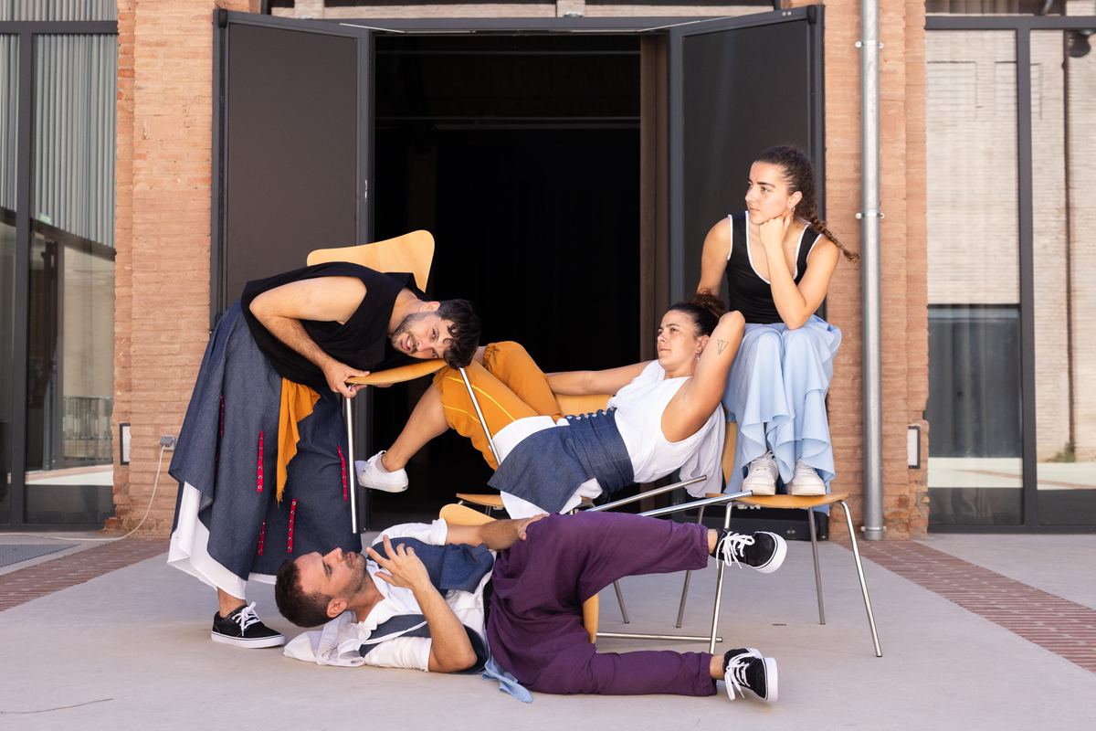 Horabaixa, espectáculo de danza de raíz de Radicel·la