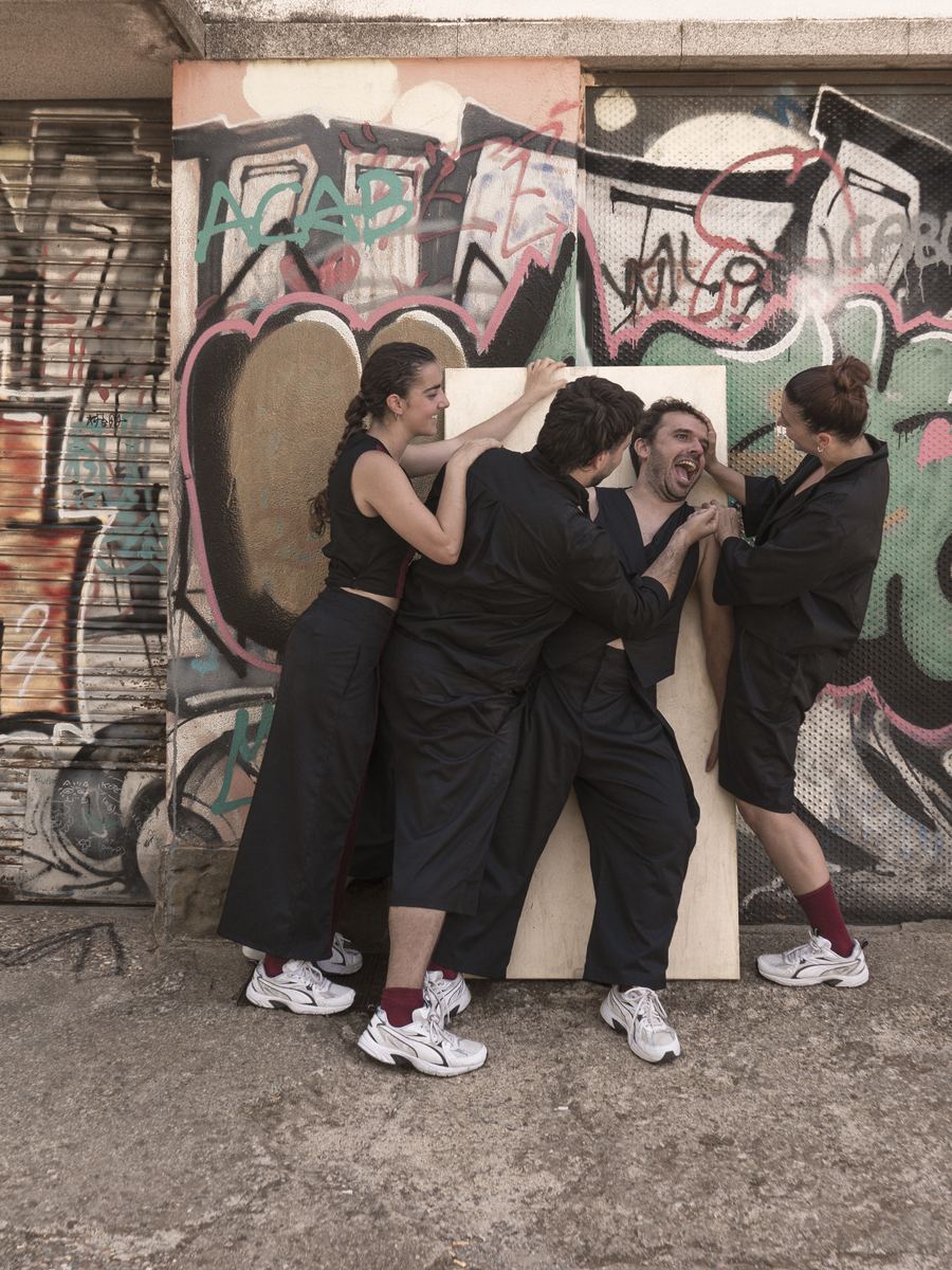 Repic, espectacle de dansa d’arrel de Radicel·la amb castanyoles